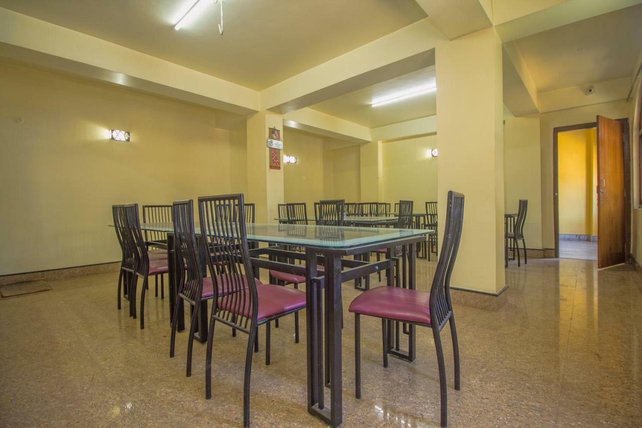 Oyo 28754 The Sunrise Residency Hotel Гангток Екстериор снимка