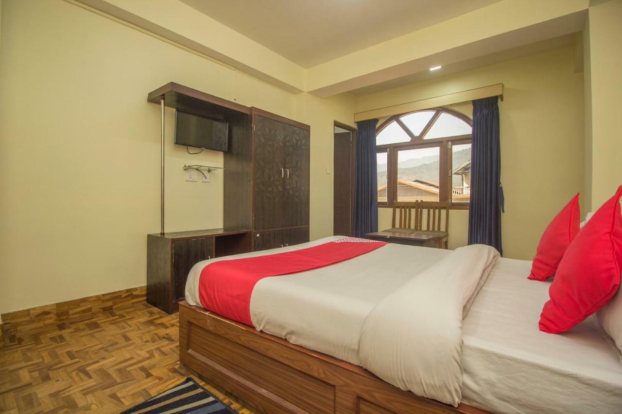 Oyo 28754 The Sunrise Residency Hotel Гангток Екстериор снимка