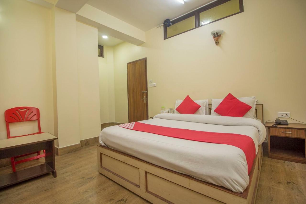 Oyo 28754 The Sunrise Residency Hotel Гангток Екстериор снимка